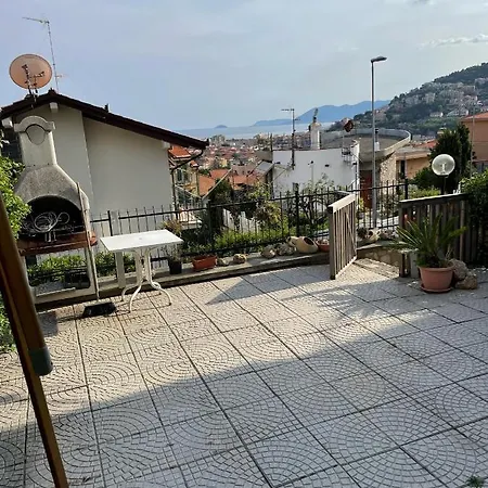Rebyhouse * Pietra Ligure